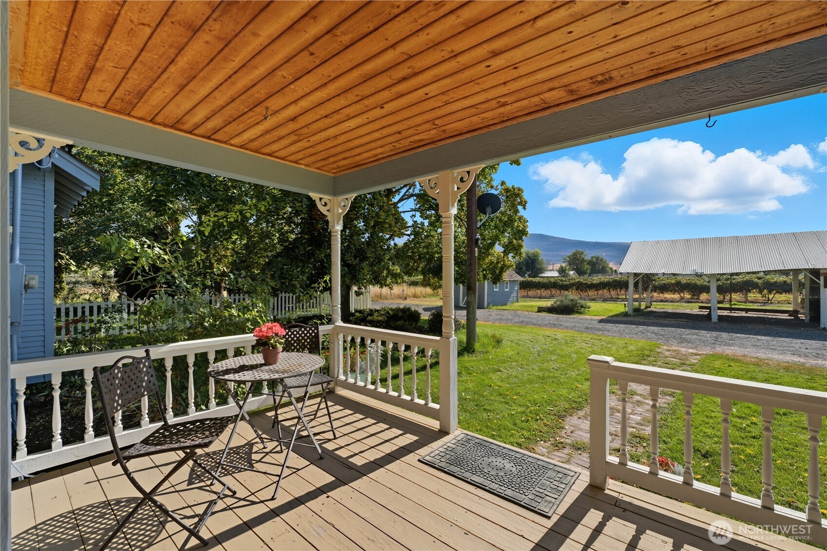 10901 North Pioneer Road Prosser, WA 99350 - Photo 11 of 35