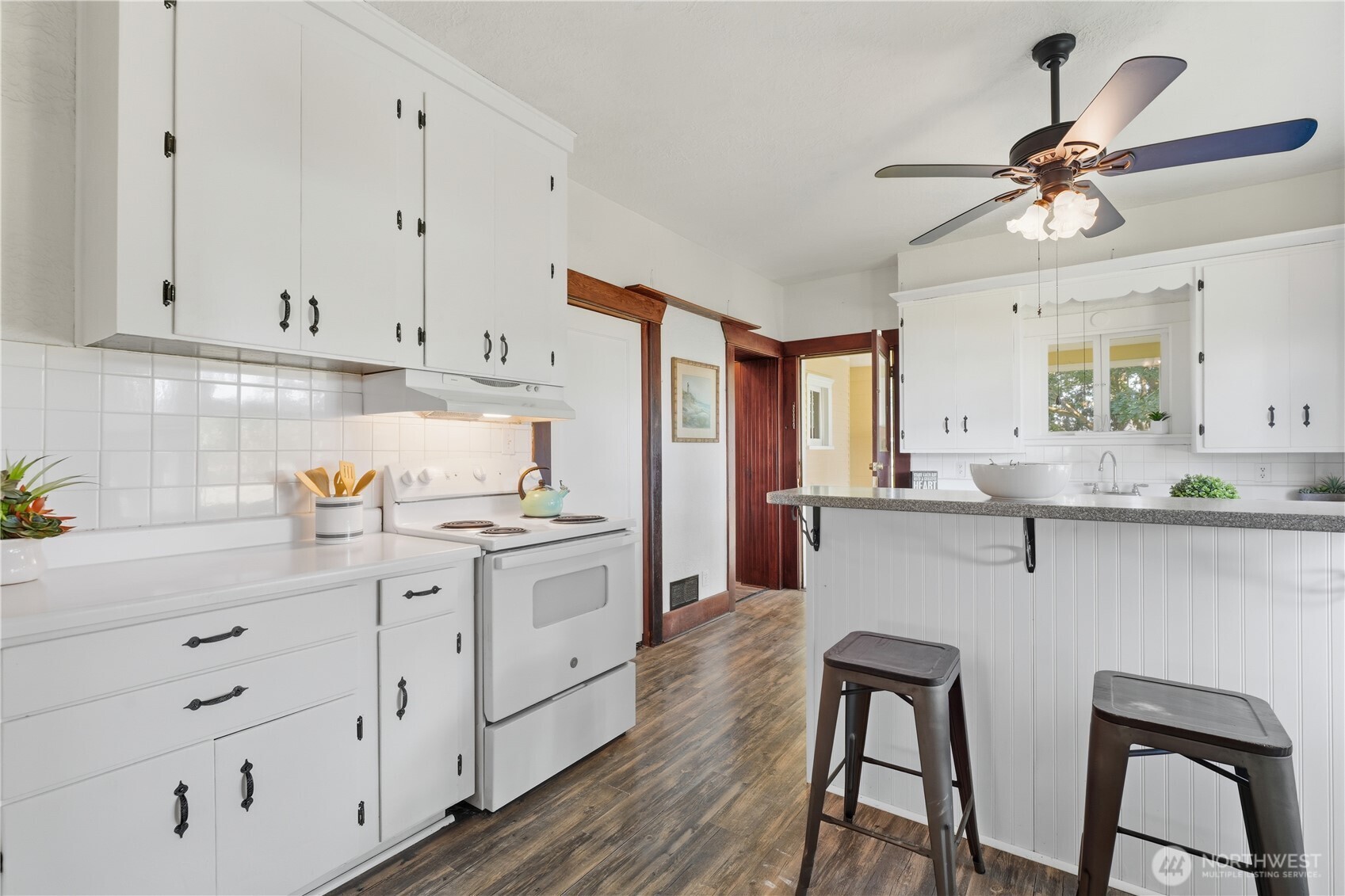 10901 North Pioneer Road Prosser, WA 99350 - Photo 24 of 35