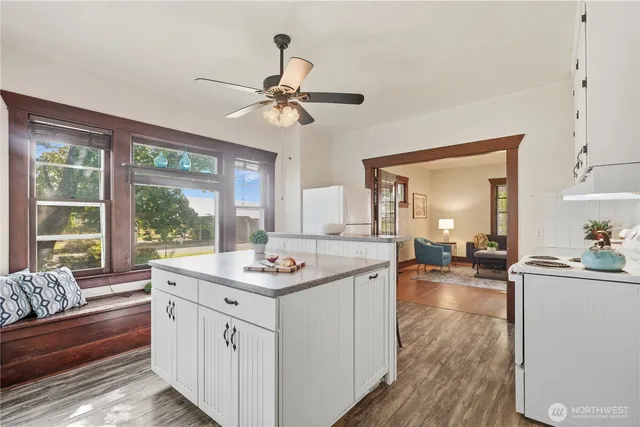 $399,999 | 10901 North Pioneer Road, Prosser, WA 99350