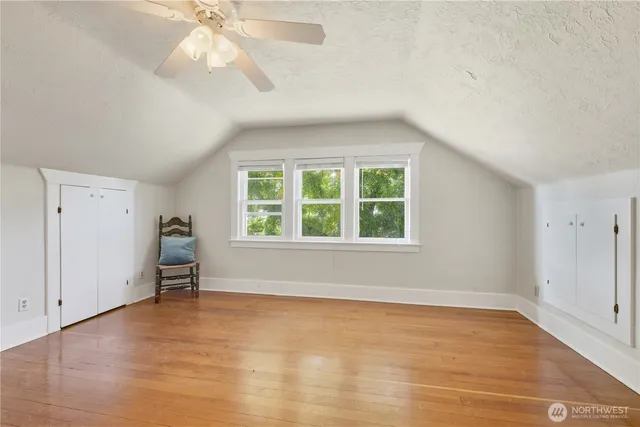 $399,999 | 10901 North Pioneer Road, Prosser, WA 99350