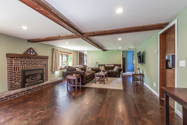 130 Lunenburg Road Townsend, MA 01474 - Photo 15 of 28 Gallery Image 15