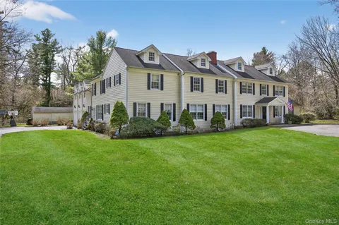 $4,375,000 | 1862 Muttontown Road, Syosset, NY 11791
