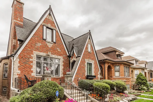 $429,700 | 6035 North Mason Avenue, Chicago, IL 60646