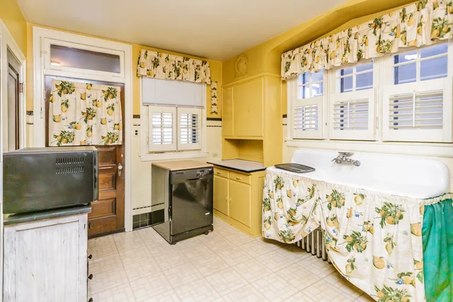 $429,700 | 6035 North Mason Avenue, Chicago, IL 60646