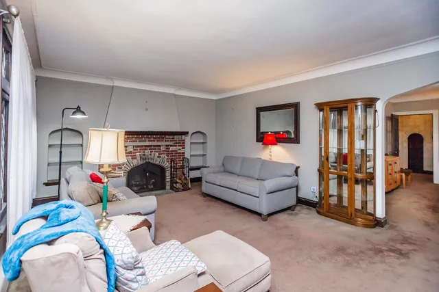 $429,700 | 6035 North Mason Avenue, Chicago, IL 60646