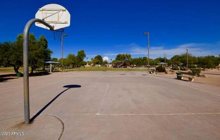 16623 North 59th Place Scottsdale, AZ 85254 - Photo 26 of 32 Horizon Park Basketball