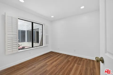 $4,595 | 7652 Quimby Avenue, Canoga Park, CA 91304