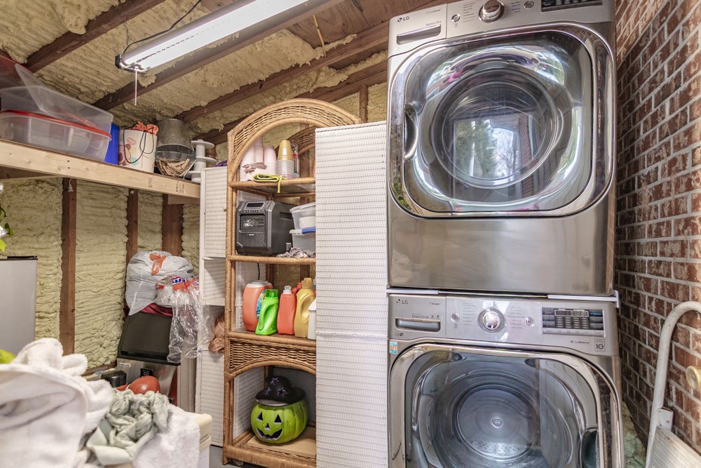 708 Sexton Gin Road Iva, SC 29655 - Photo 18 of 20 Efficient laundry setup for everyday convenience.