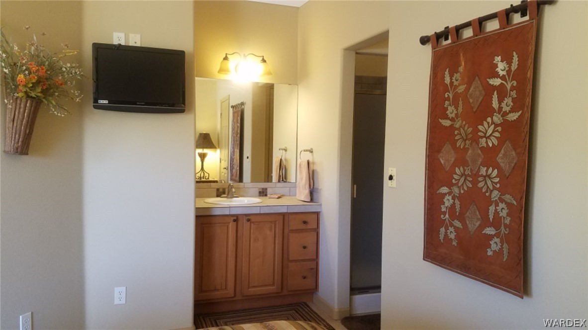 7241 Shadow Ridge Drive Yucca, AZ 86438 - Photo 15 of 49 Gallery Image 15