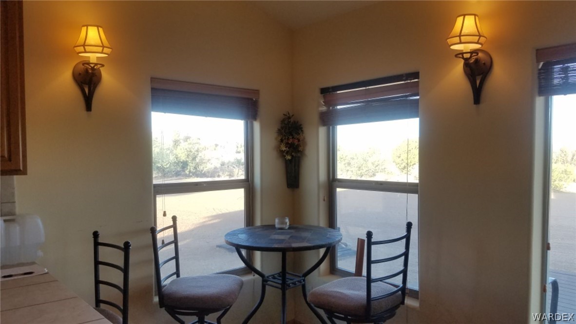 7241 Shadow Ridge Drive Yucca, AZ 86438 - Photo 8 of 49 Gallery Image 8