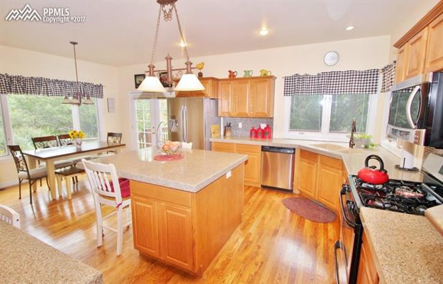 5515 Wilson Road Colorado Springs, CO 80919 - Photo 5 of 20
