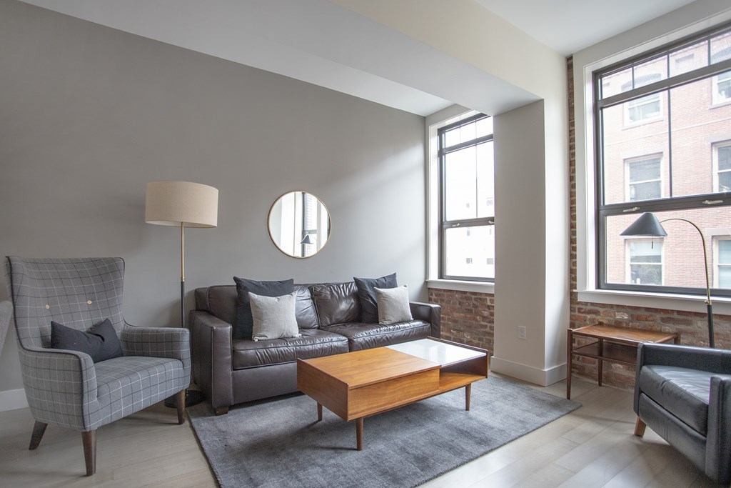 121 Portland Street, Unit 404 Boston, MA 02114 - Photo 2 of 10