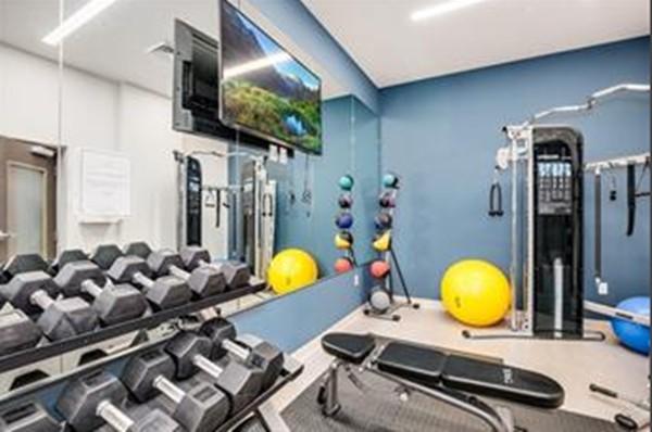 121 Portland Street, Unit 404 Boston, MA 02114 - Photo 10 of 10