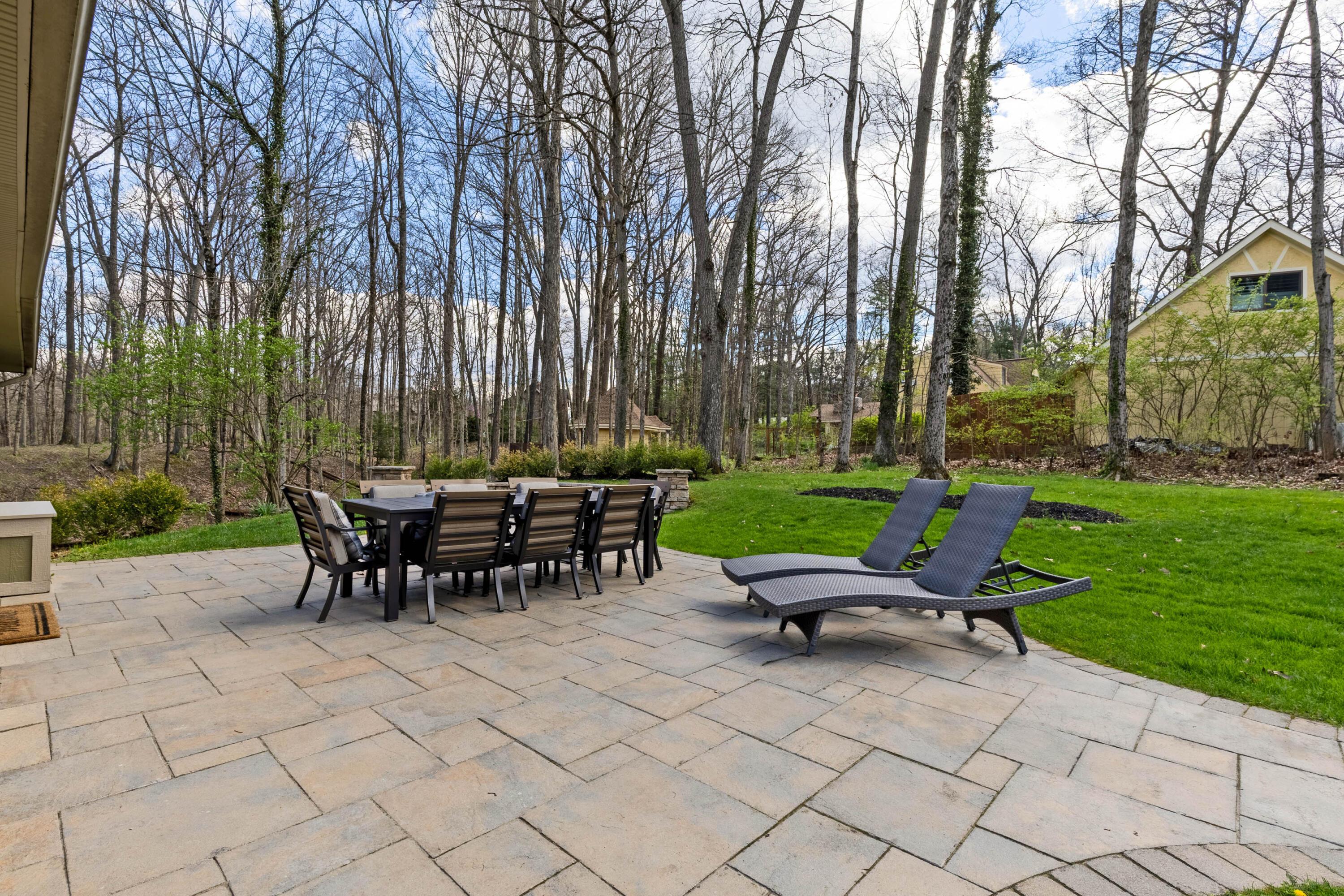 7860 Schott Road Westerville, OH 43081 - Photo 58 of 71 57. Rear Patio