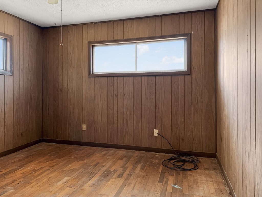 2029 9th Street High Island, TX 77623 - Photo 13 of 30