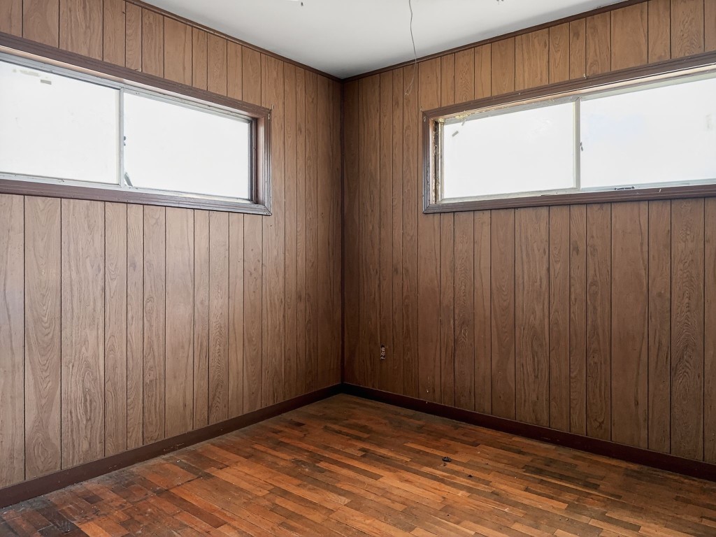 2029 9th Street High Island, TX 77623 - Photo 18 of 30