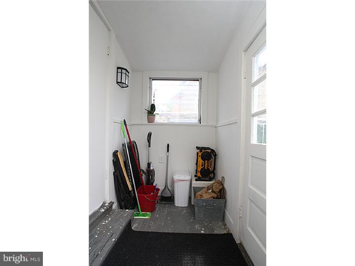 921 Marlyn Road Philadelphia, PA 19151 - Photo 13 of 25