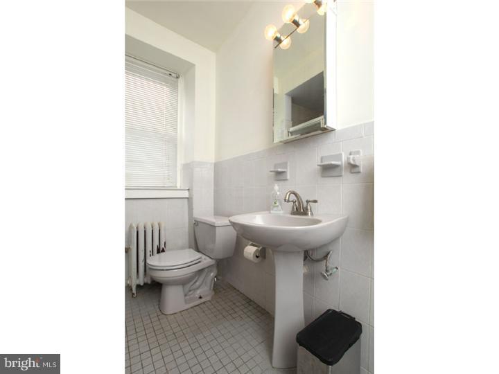 921 Marlyn Road Philadelphia, PA 19151 - Photo 22 of 25