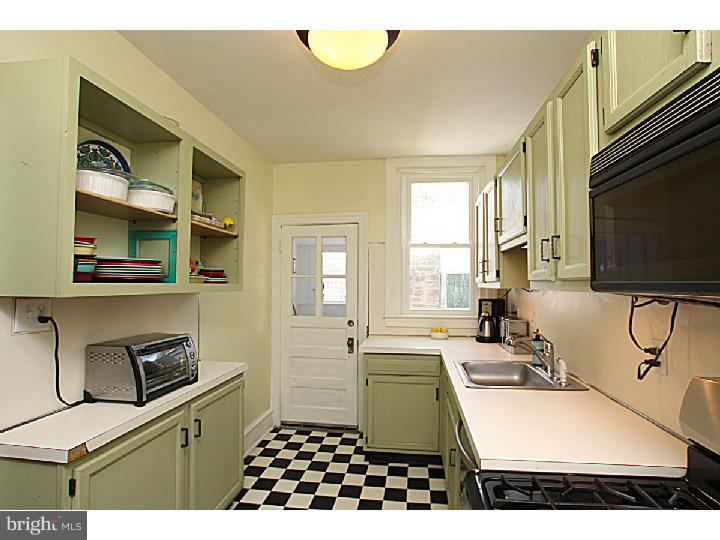 921 Marlyn Road Philadelphia, PA 19151 - Photo 10 of 25