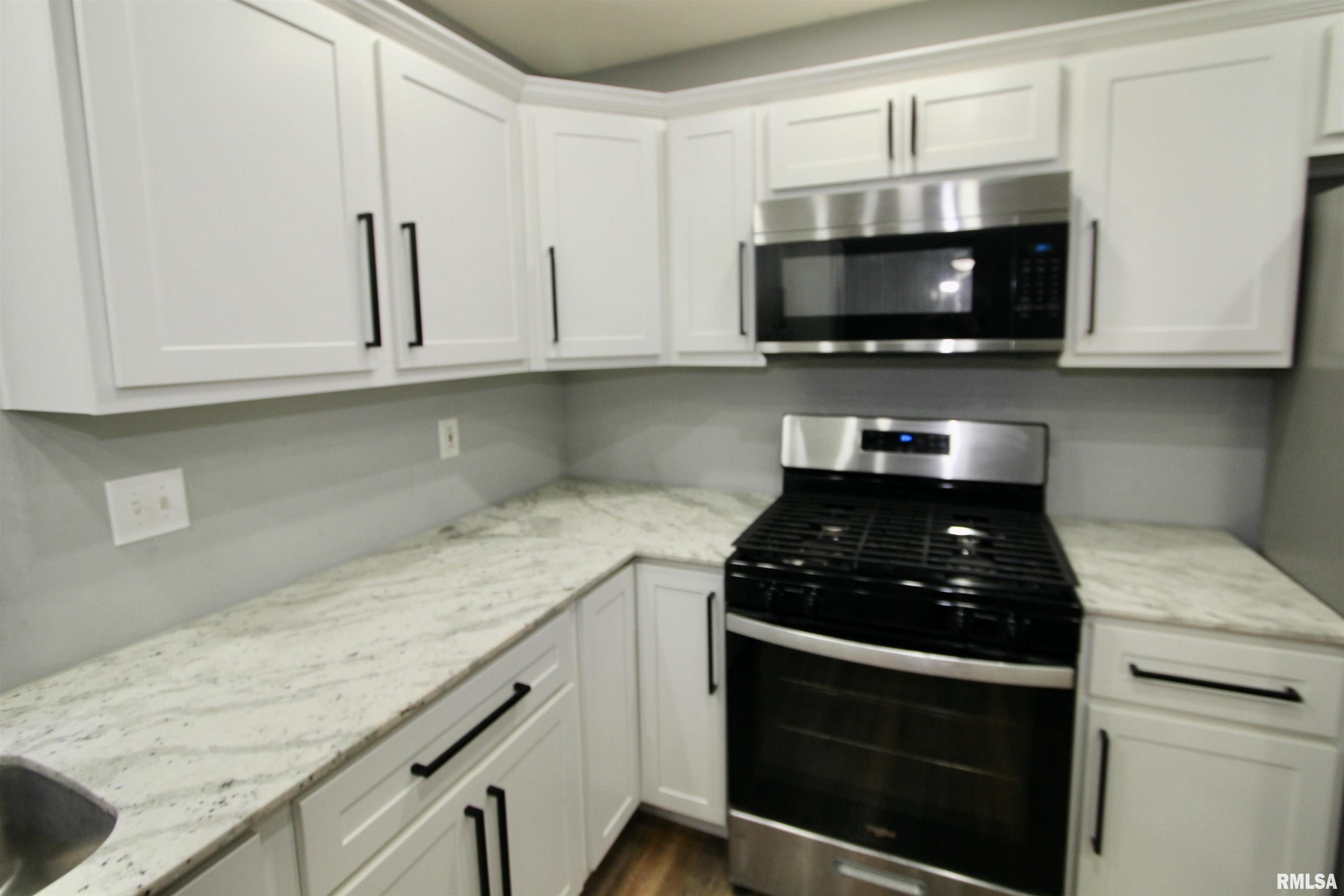 103 Esser Street Washington, IL 61571 - Photo 16 of 78