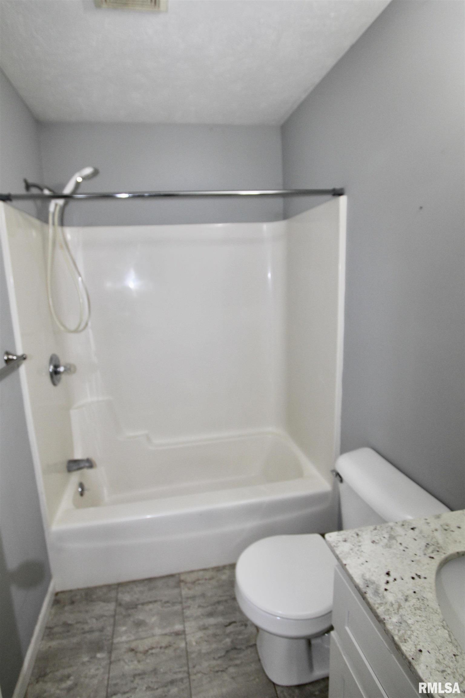 103 Esser Street Washington, IL 61571 - Photo 32 of 78