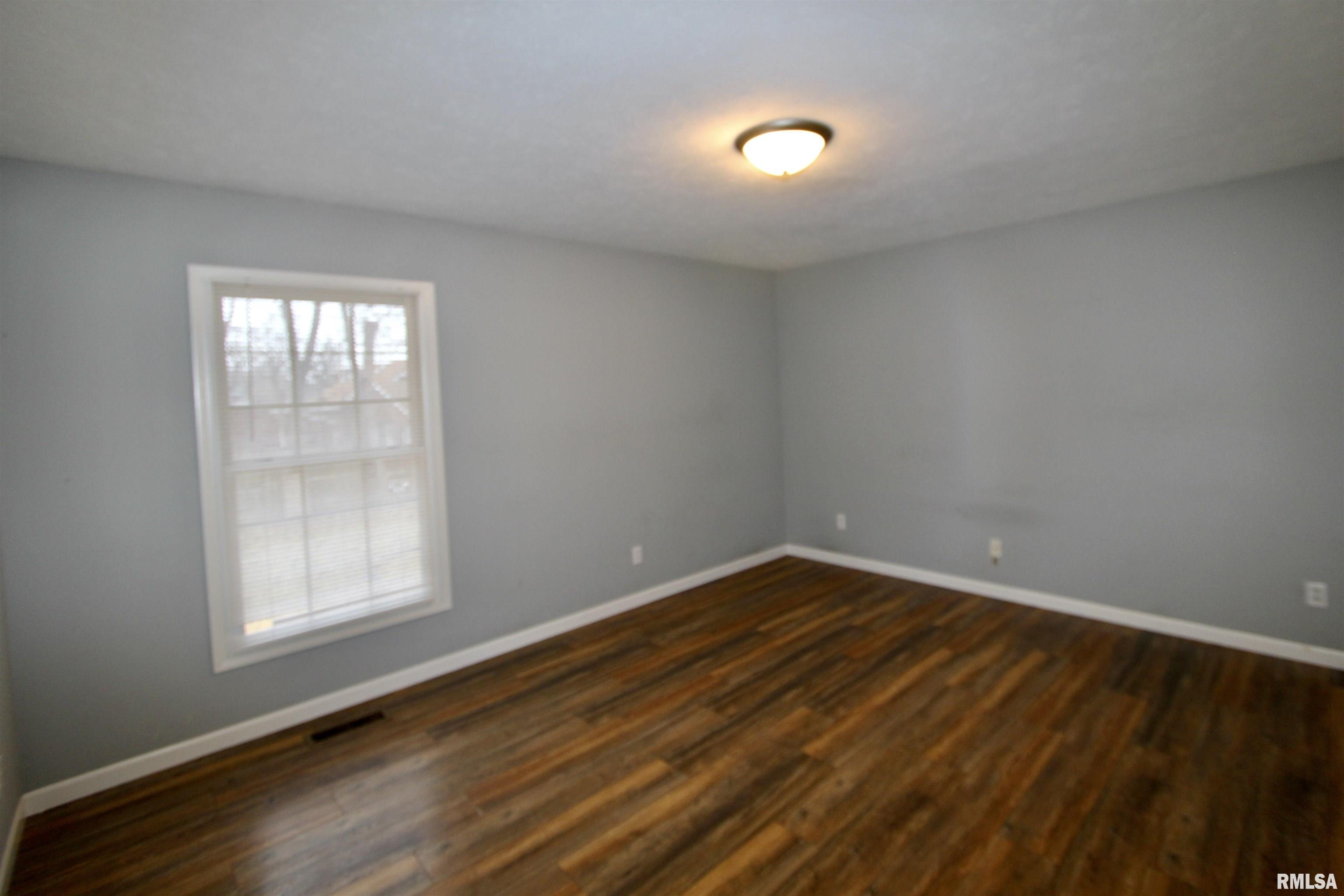 103 Esser Street Washington, IL 61571 - Photo 40 of 78