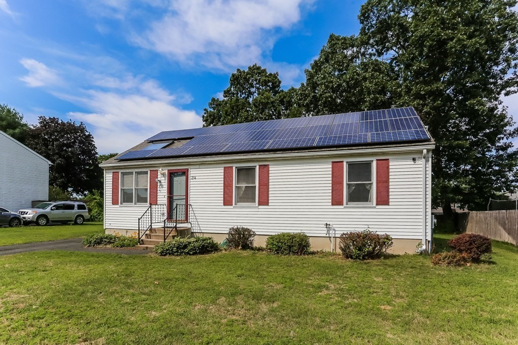 234 Arnold Avenue Springfield, MA 01119 - Photo 1 of 20 Gallery Image 1