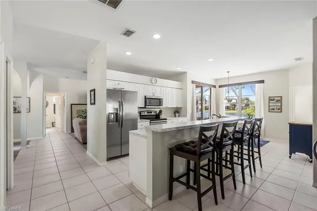 $780,000 | 719 Teton Court, Naples, FL 34104