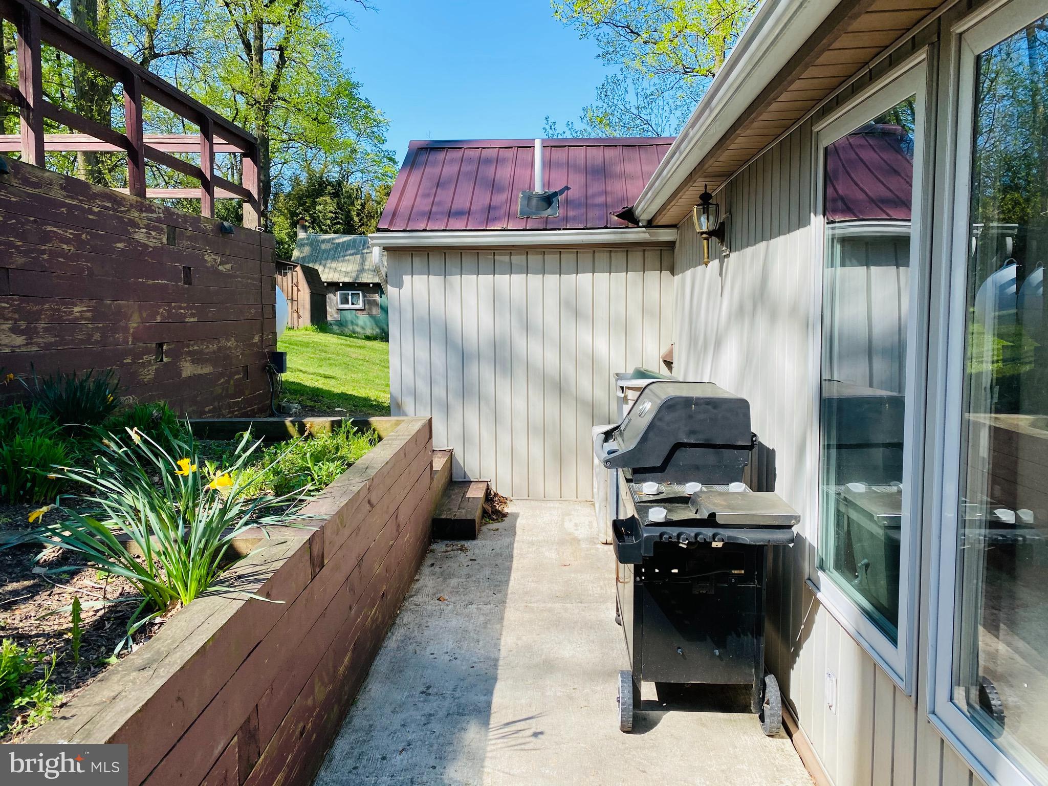 411 Peach Bottom Road Peach Bottom, PA 17563 - Photo 6 of 32 Patio