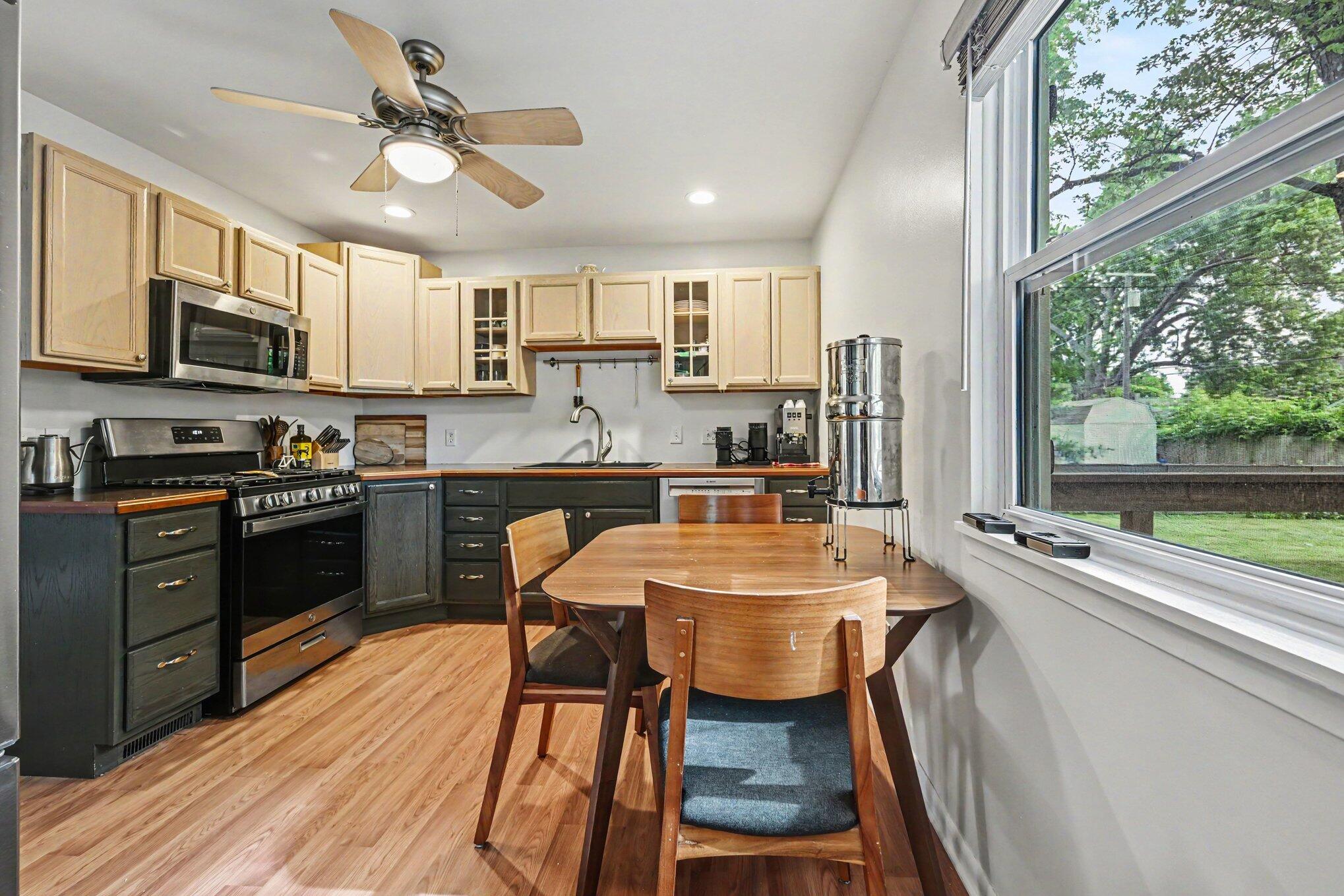 3195 Nordman Road Ann Arbor, MI 48108 - Photo 13 of 23 012_file_4333