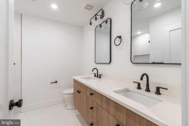 $840,000 | 2825 Cambridge Street, Philadelphia, PA 19130