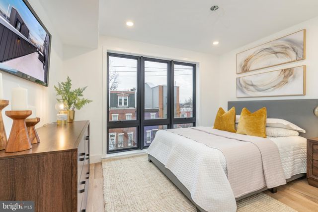 $840,000 | 2825 Cambridge Street, Philadelphia, PA 19130