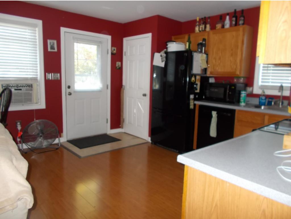 128 Franklin Street Rochester, NH 03867 - Photo 5 of 13