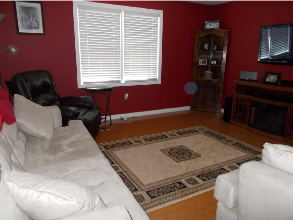 128 Franklin Street Rochester, NH 03867 - Photo 8 of 13