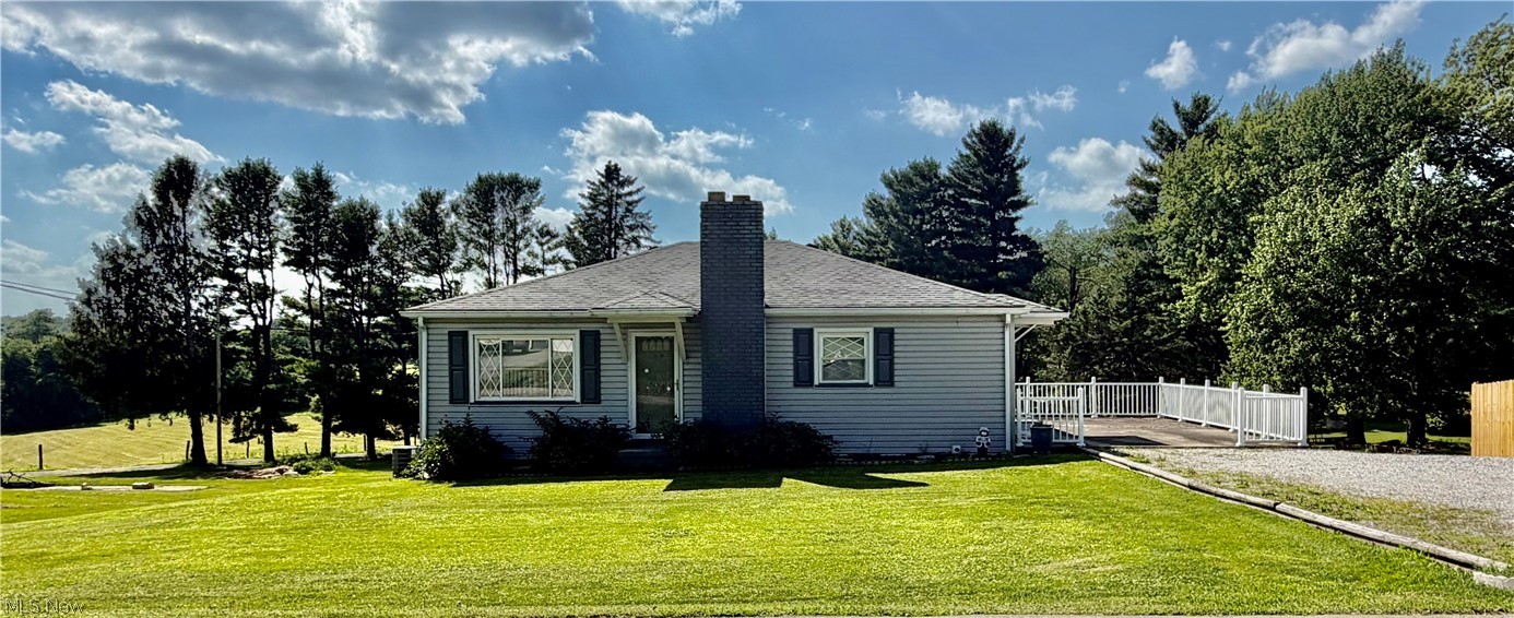 1833 Rolling Acres Road New Cumberland, WV 26047 - Photo 1 of 2