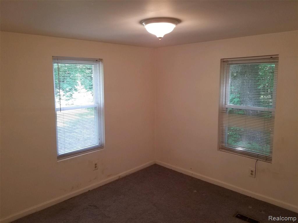 3882 West Burnside Road Otter Lake, MI 48464 - Photo 10 of 11 Gallery Image 10