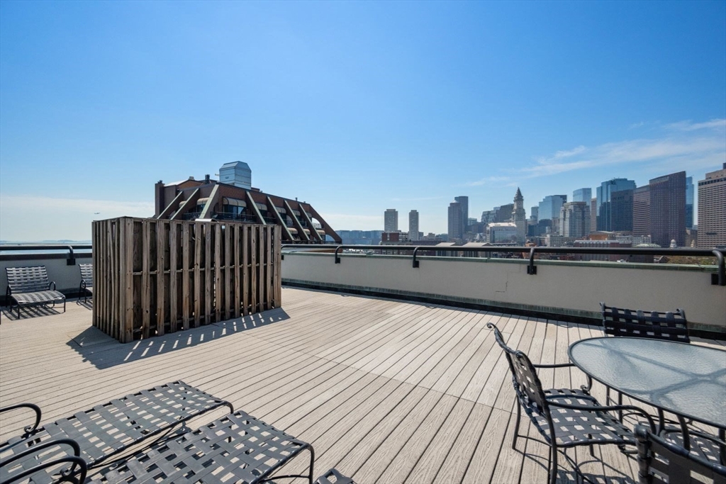 350 North Street, Unit 403 Boston, MA 02113 - Photo 21 of 31