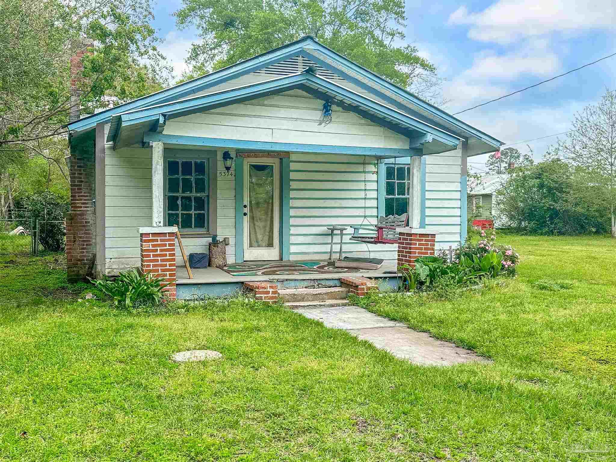 5378 Alabama Street Milton, FL 32570 - Photo 2 of 14