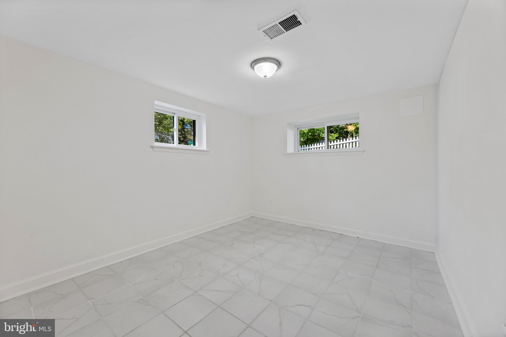 1108 Vassar Road Alexandria, VA 22314 - Photo 21 of 46 Gallery Image 21