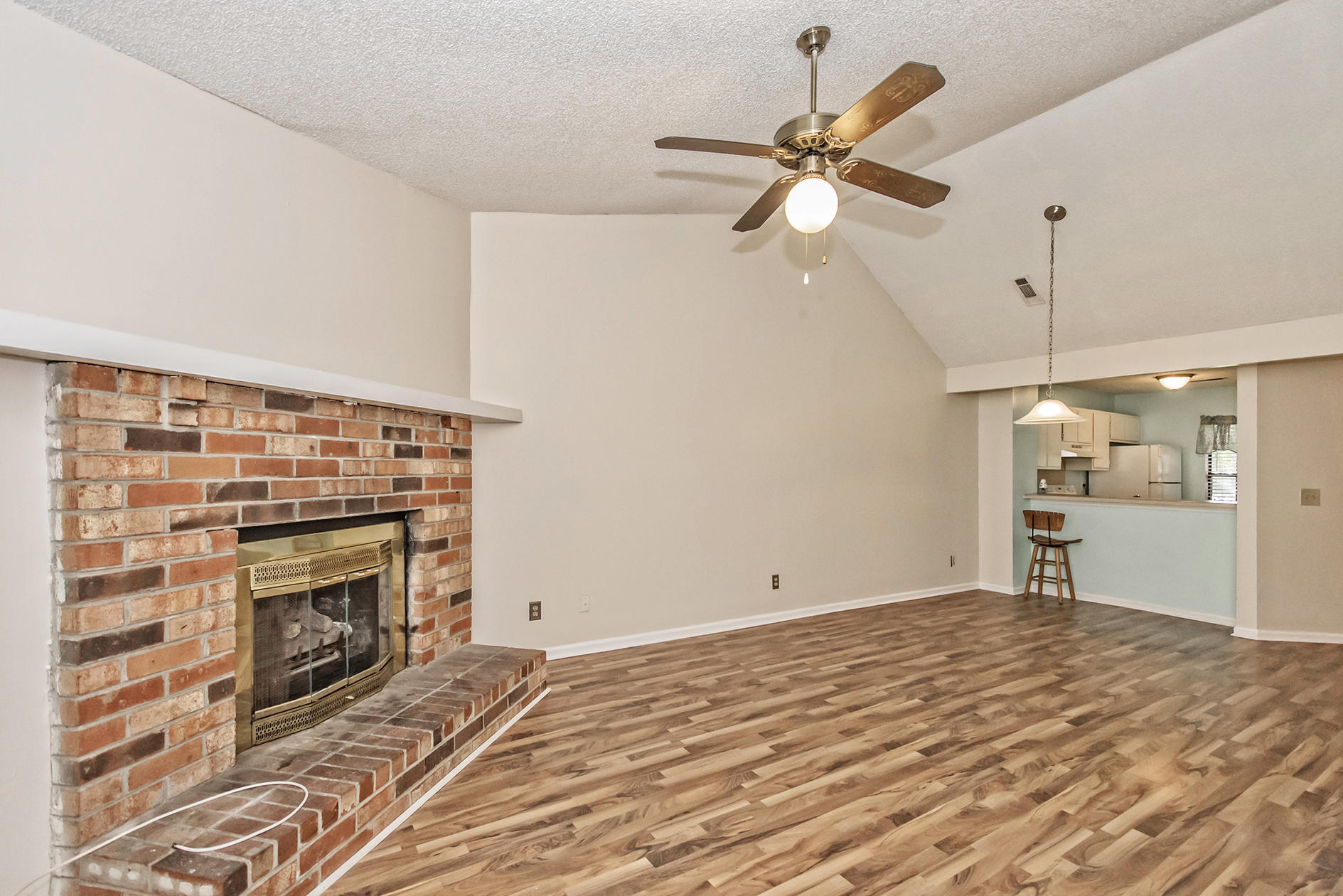 719 Temple Road, Unit A Ladson, SC 29456 - Photo 10 of 33 DSC_0071