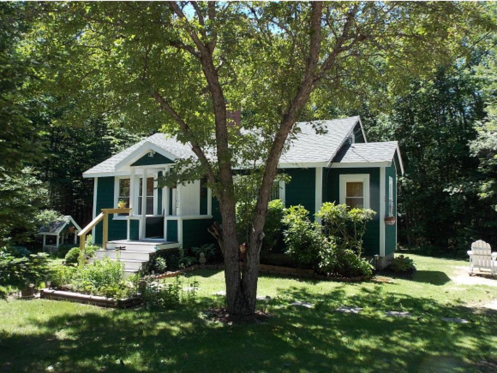 1192 Eaton Road Conway, NH 03818 - Photo 3 of 15