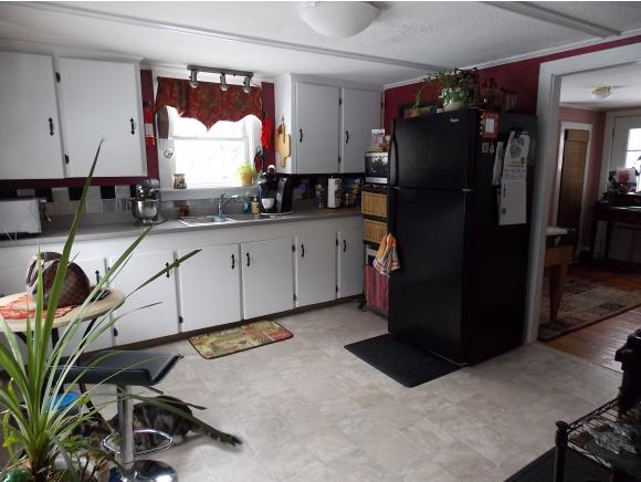 1192 Eaton Road Conway, NH 03818 - Photo 9 of 15