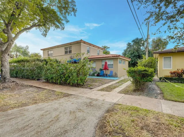 $3,800 | 400 Cadima Avenue, Coral Gables, FL 33134