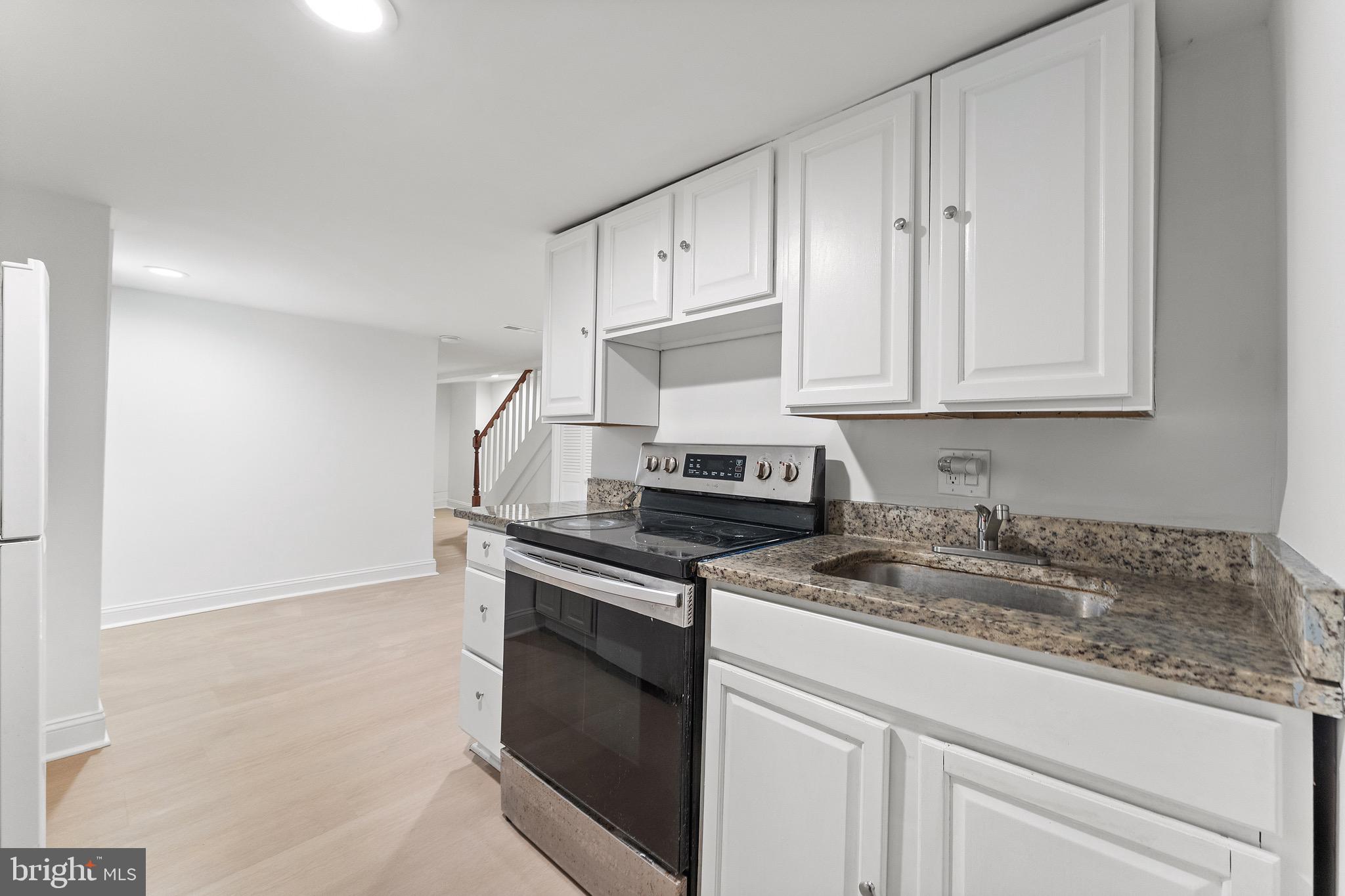 15 South Tremont Road Baltimore, MD 21229 - Photo 24 of 26