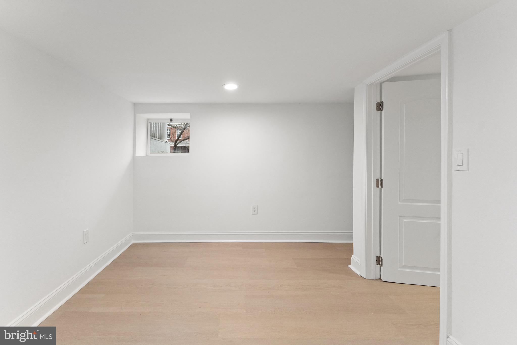 15 South Tremont Road Baltimore, MD 21229 - Photo 26 of 26