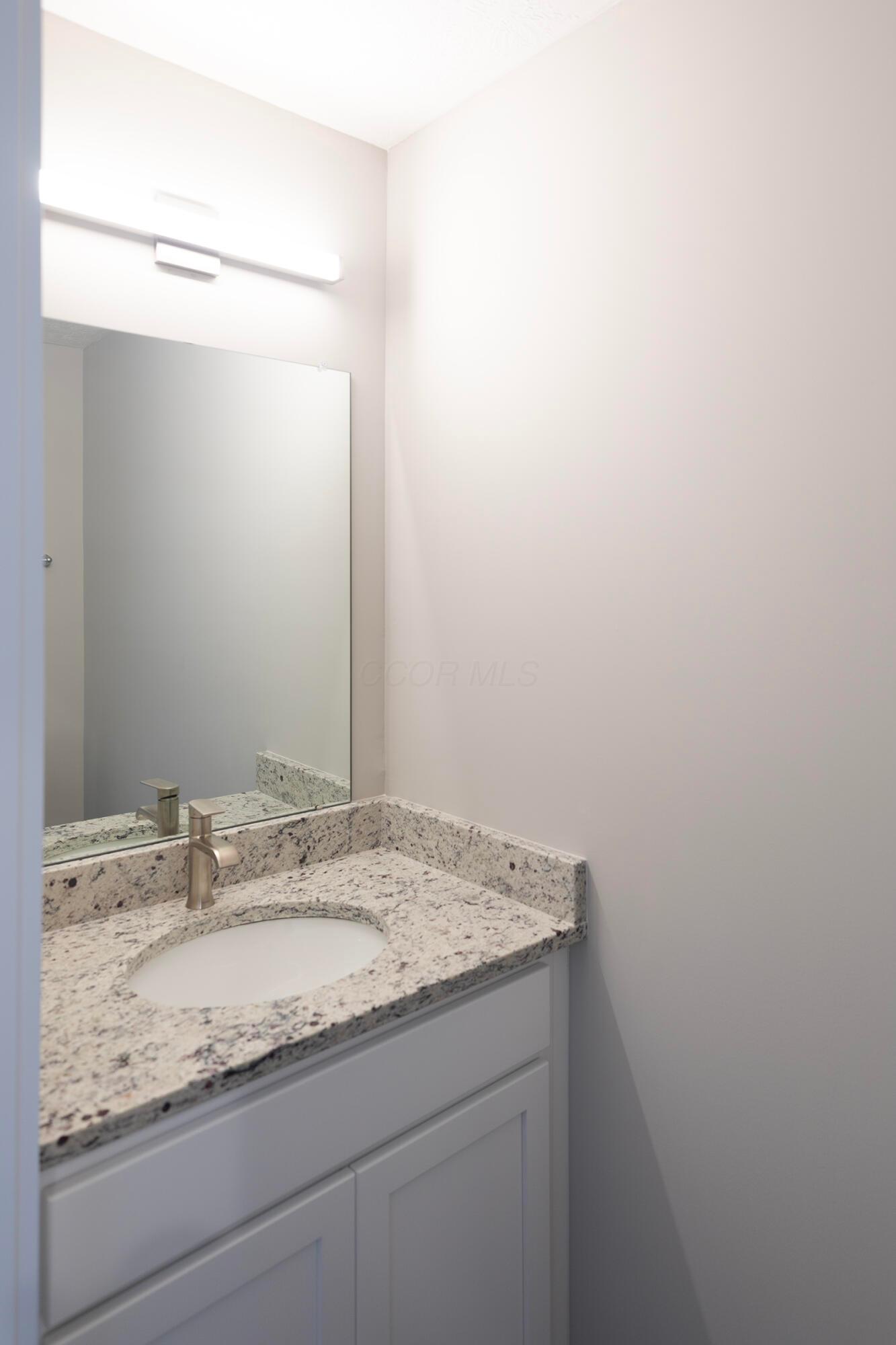 297 Lenell Loop Delaware, OH 43015 - Photo 6 of 26 6_PS_S