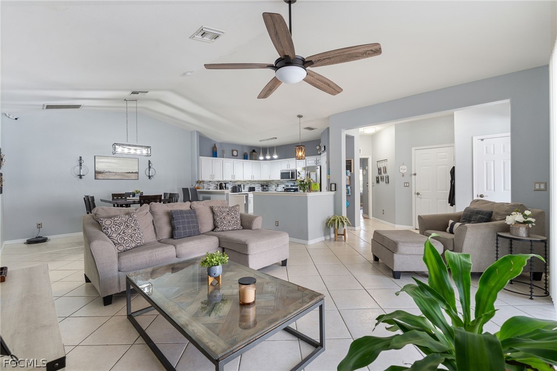 3931 Recreation Lane Naples, FL 34116 - Photo 5 of 24