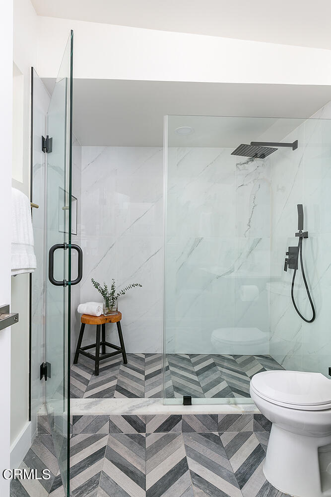 2375 Catherine Road Altadena, CA 91001 - Photo 25 of 50 a bathroom with a toilet and a shower