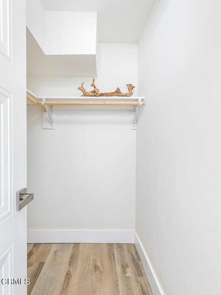 2375 Catherine Road Altadena, CA 91001 - Photo 26 of 50 a view of bathroom with shower