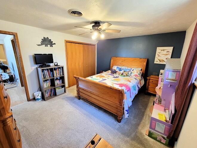 14612 Slager Road Franklin, WI 54230 - Photo 12 of 36 Bedrooom